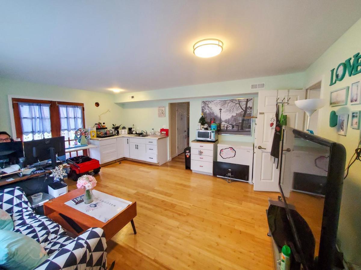 5 Star Room2/Close To Everything/5 Min Walk Metro/Rockville Town Center Eksteriør billede